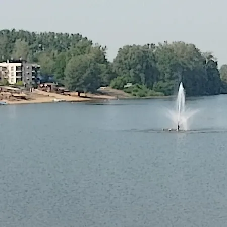 Plaza 9 Srebrno Jezero