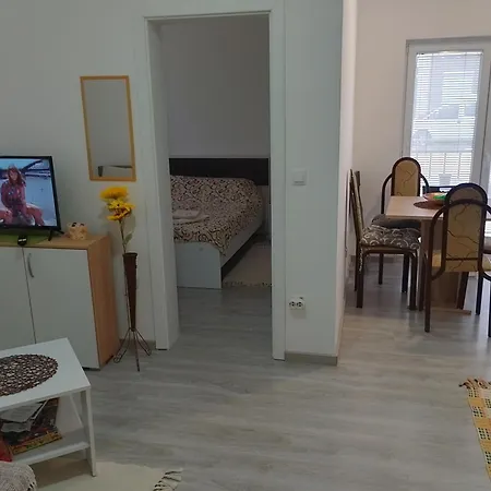 Plaza 9 Srebrno Jezero Apartamento Veliko Gradište