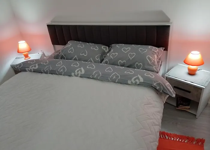 شقة Plaza 9 Srebrno Jezero *