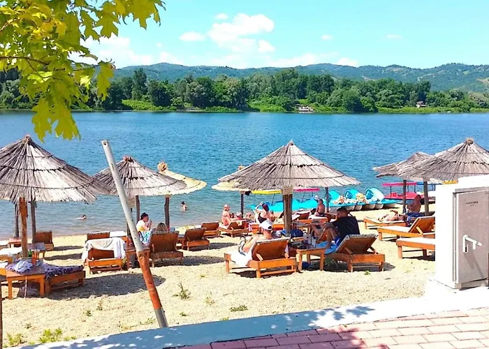 Plaza 9 Srebrno Jezero شقة *