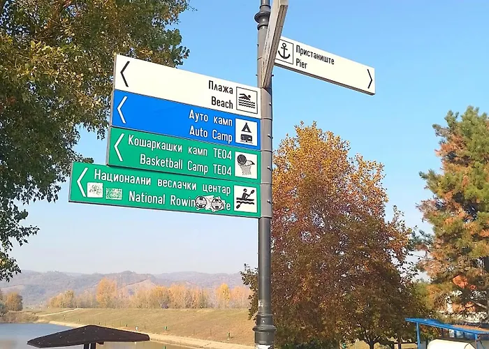 Plaza 9 Srebrno Jezero شقة